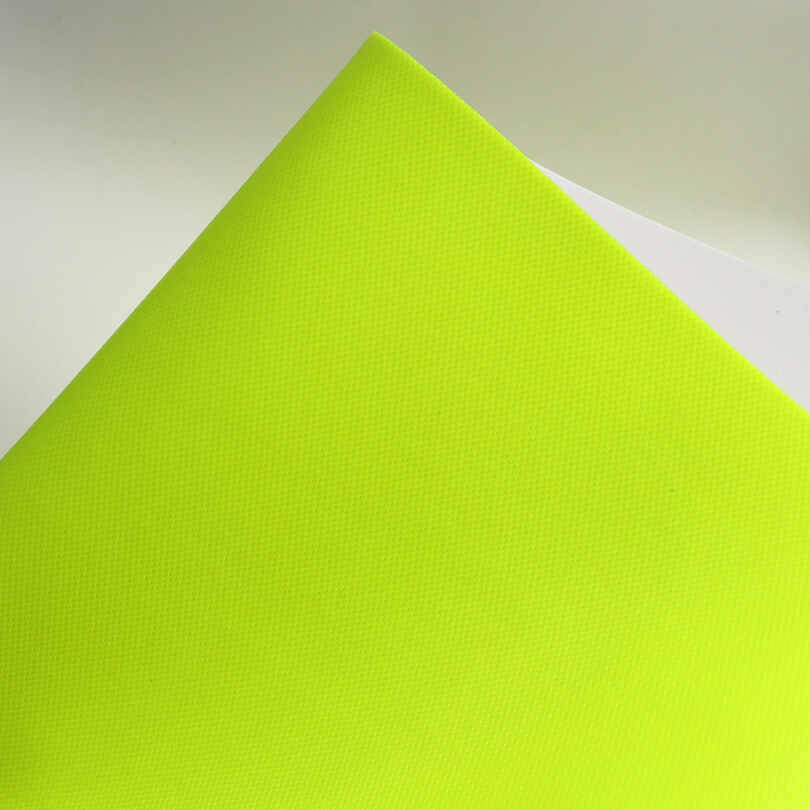 Fluoresceinowe piłki do piłki nożnej. Tkanina ze skóry PU